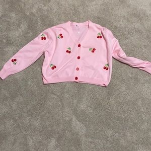 Amazon cropped sweater. Size large.